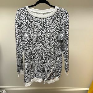 Black and white leopard tunic